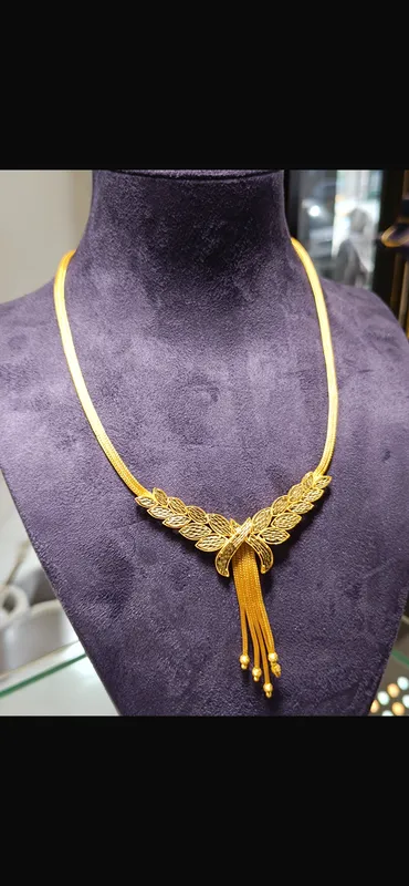 Yaprak Kolye - 14K 21.7gr